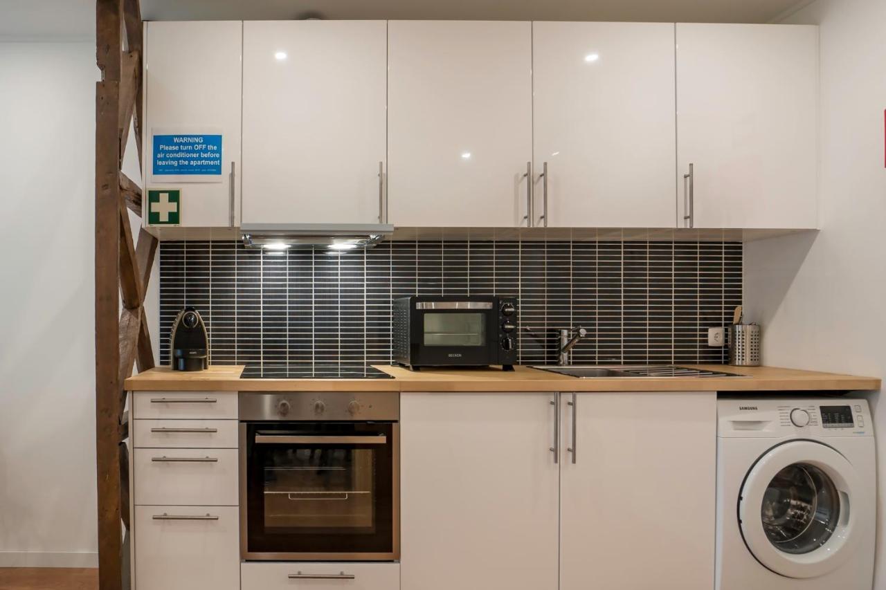 Beautiful Downtown Apartment ลิสบอน ภายนอก รูปภาพ